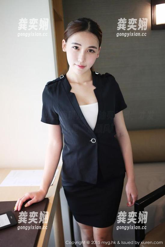美媛馆-唐琪儿il 美媛馆 - 找到唐琪儿il的油亮美图,才发现原来也是“素颜风”!