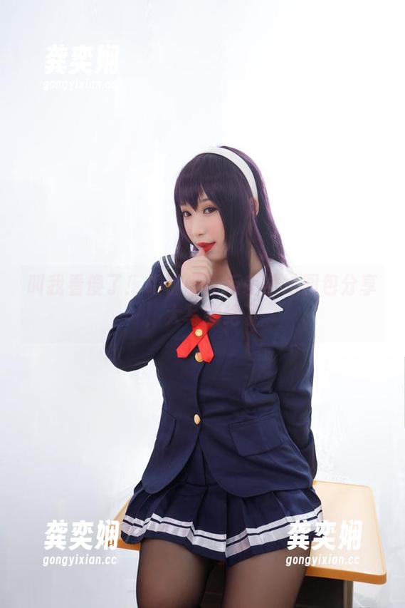 叫我看傻了！胡桃喵的反差学妹图包分享，大写的绝了