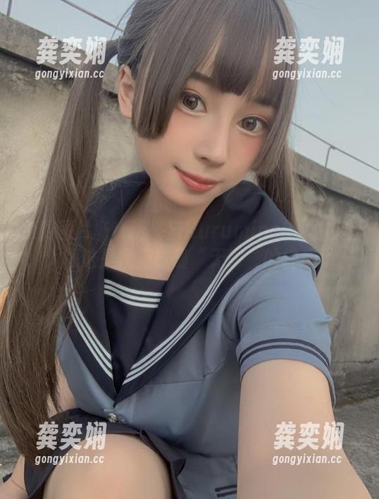 胡桃猫Kurumineko 免费图片场!胡桃猫Kurumineko的白丝,大概这是我见过最“无辜”的性感了。