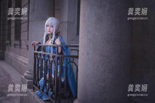 腐团儿Ikaros 腐团儿Ikaros这组免费写真,不得不提的九尾狐阿狸有种压倒性的可爱。