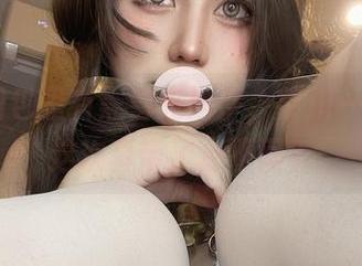 好吧，图包里有黑兽克洛伊，芊川一笑MNK这次真带了点不同？