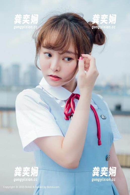 菠萝社-张优ayoyo 菠萝社 - 张优ayoyo的写真,既油亮又不油腻,是魔法吗?