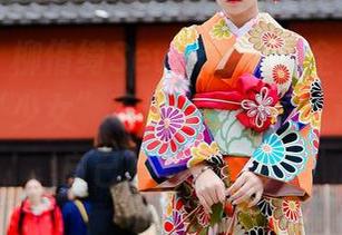 菠萝社 – 柳侑绮Sevenbaby全集下载，难道这“少女”不过是个镜子，让我对我自己更有看法？