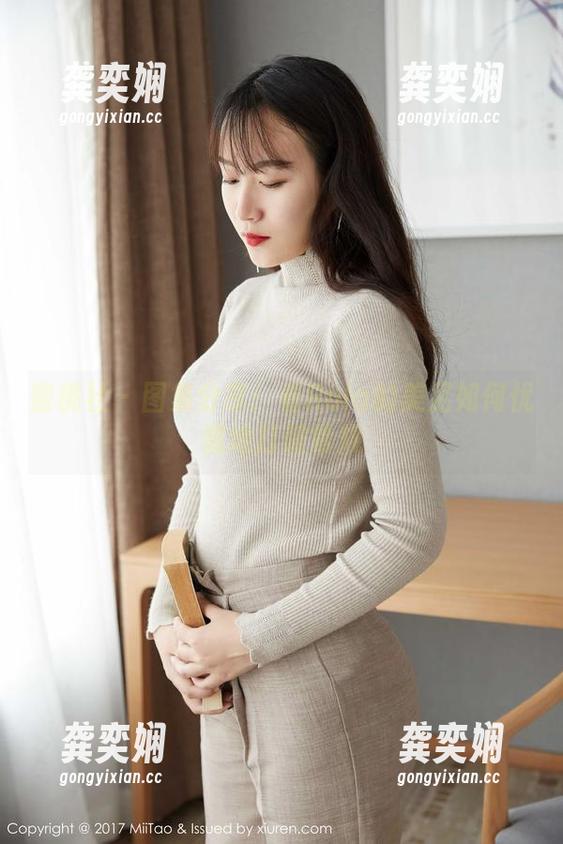 蜜桃社-Rola 蜜桃社 - 图集分享:看Rola的美足如何优雅地打破常规