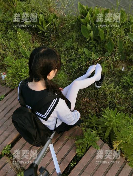 西尔酱 西尔酱最新汉服腰套图,合不合;我迟早要被美成啥样?