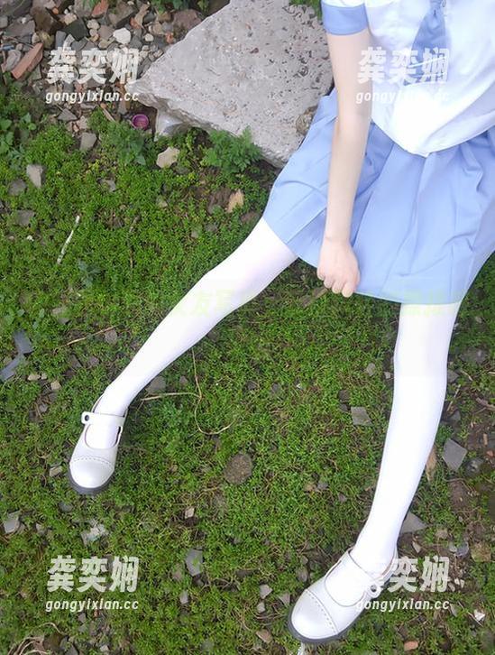 西尔酱 翻开西尔酱的女友写真,云淡风轻的撩拨感来啦
