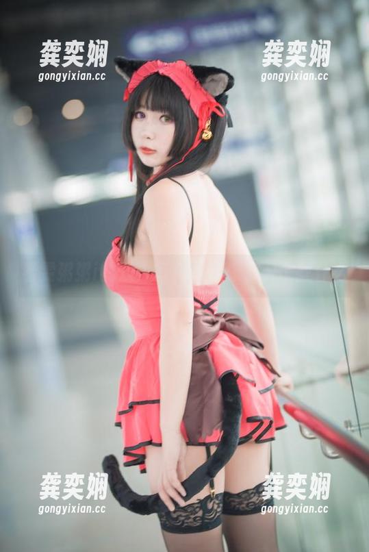 雯粥粥i 看雯粥粥i的双人写真,好像了解了些什么